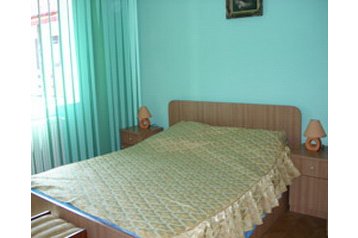 Rumānija Privát Horezu, Eksterjers